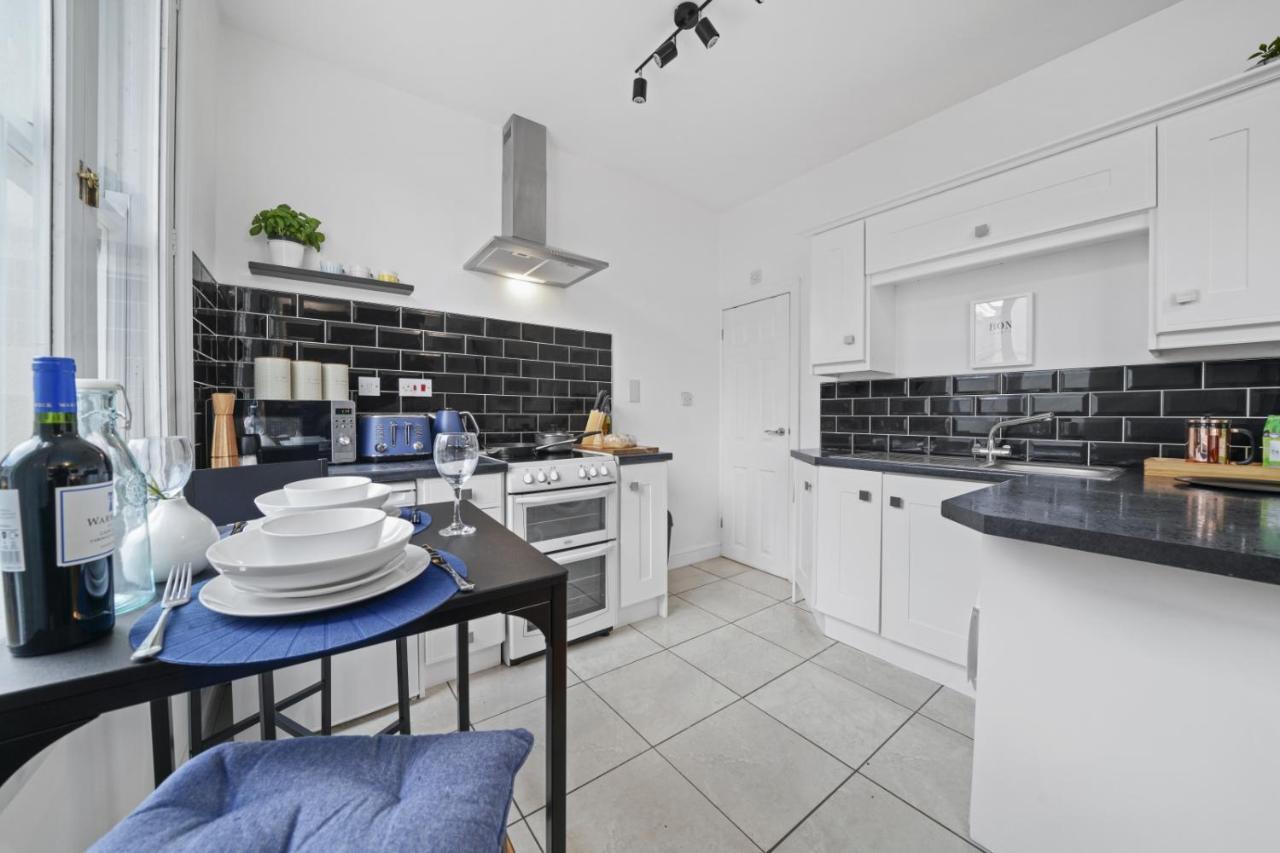 Апартаменты Central Gem Of Leamington Spa - Sleeps 5 Экстерьер фото